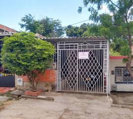 VENDO CASA