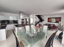 SE VENDE CASA
